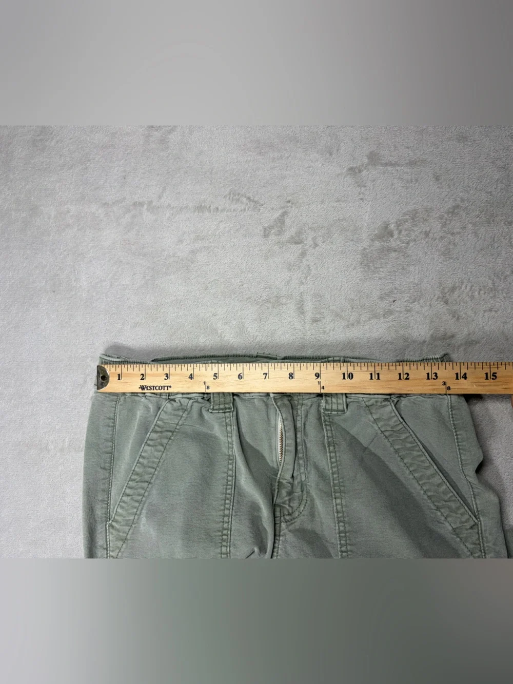 American Eagle Stretch Faded Green Straight Leg Cargo Pants Size 6 - Picture 5 of 17